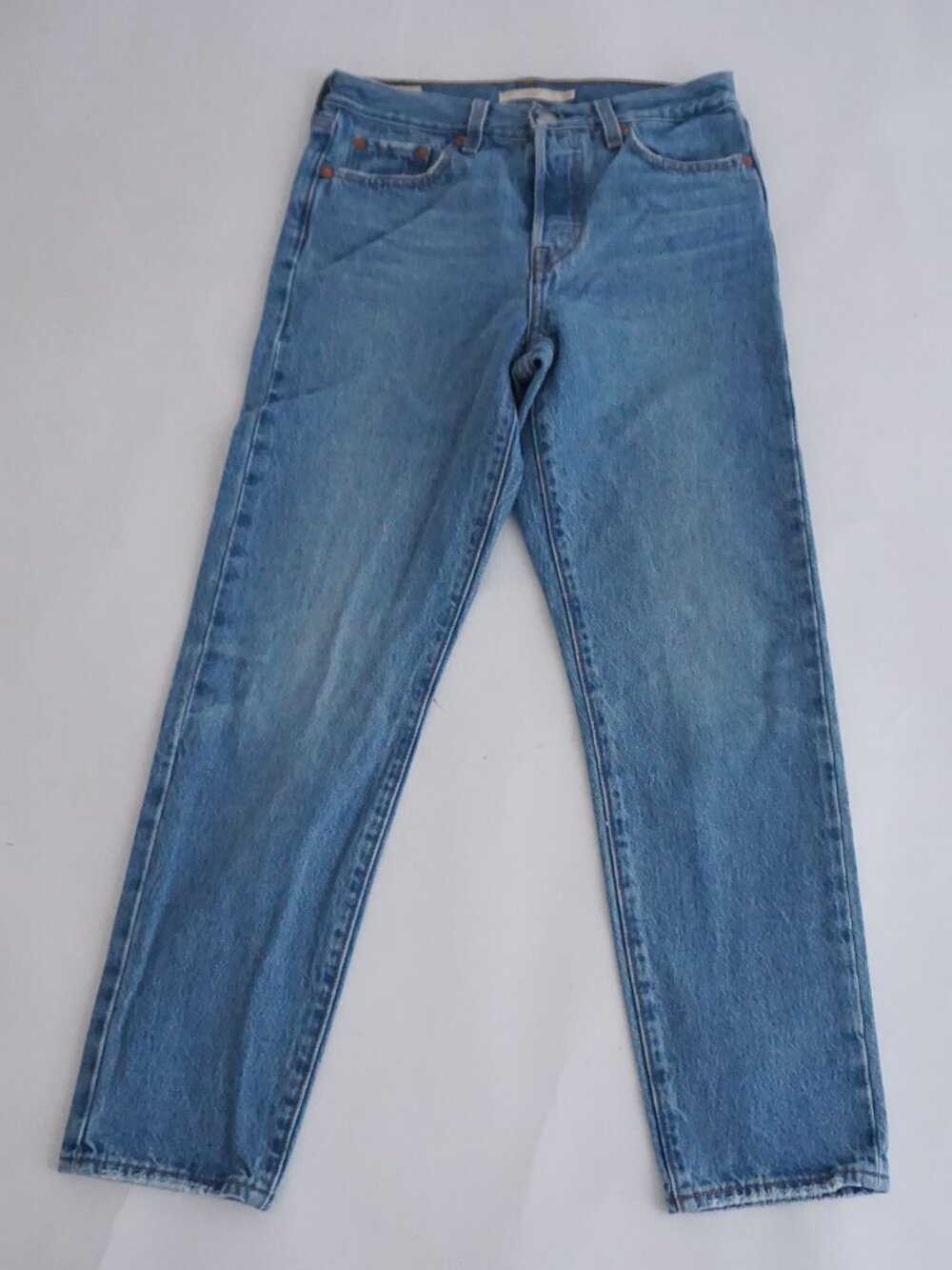 Levi's Medium Blue Faded Wash Wedgie High Waist Straight Leg Button Fly Jeans 26